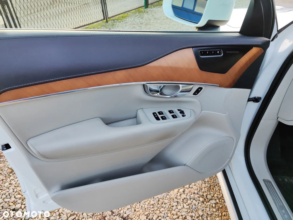 Volvo XC 90 T6 AWD Geartronic Inscription - 23