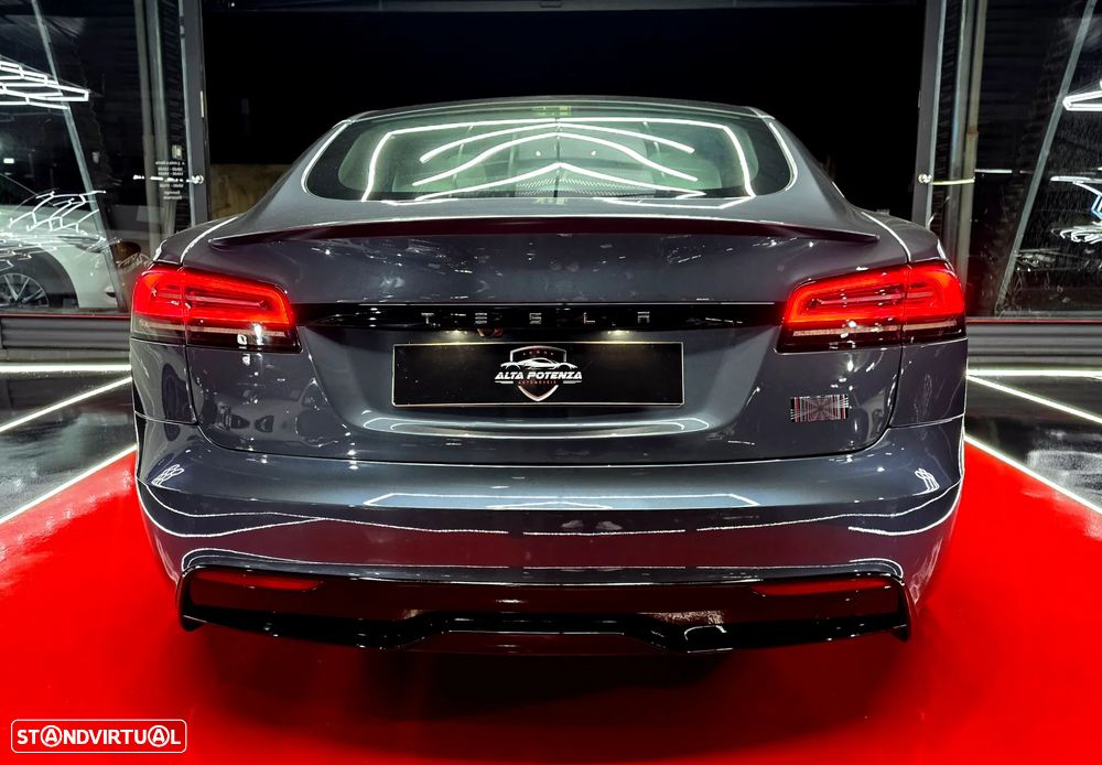 Tesla Model S Plaid AWD - 22