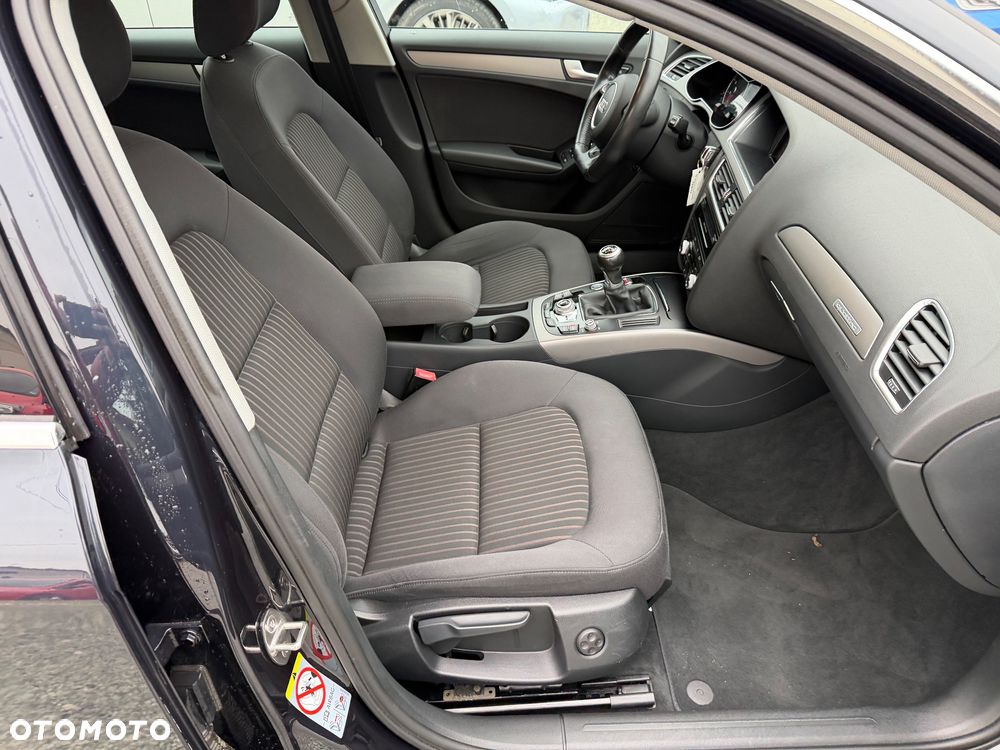 Audi A4 Avant 1.8 TFSI quattro Attraction - 31