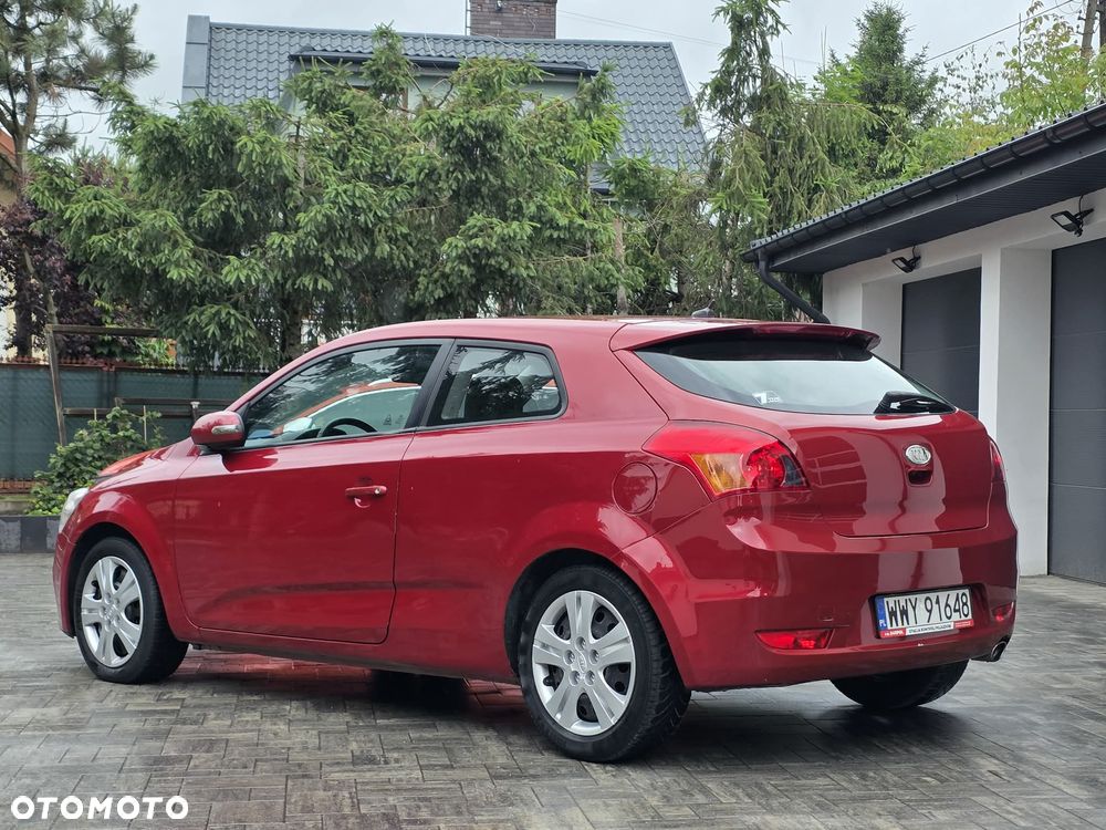 Kia ProCeed - 14