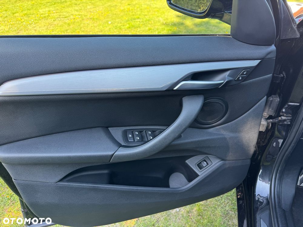BMW X1 xDrive28i Sport Line - 20