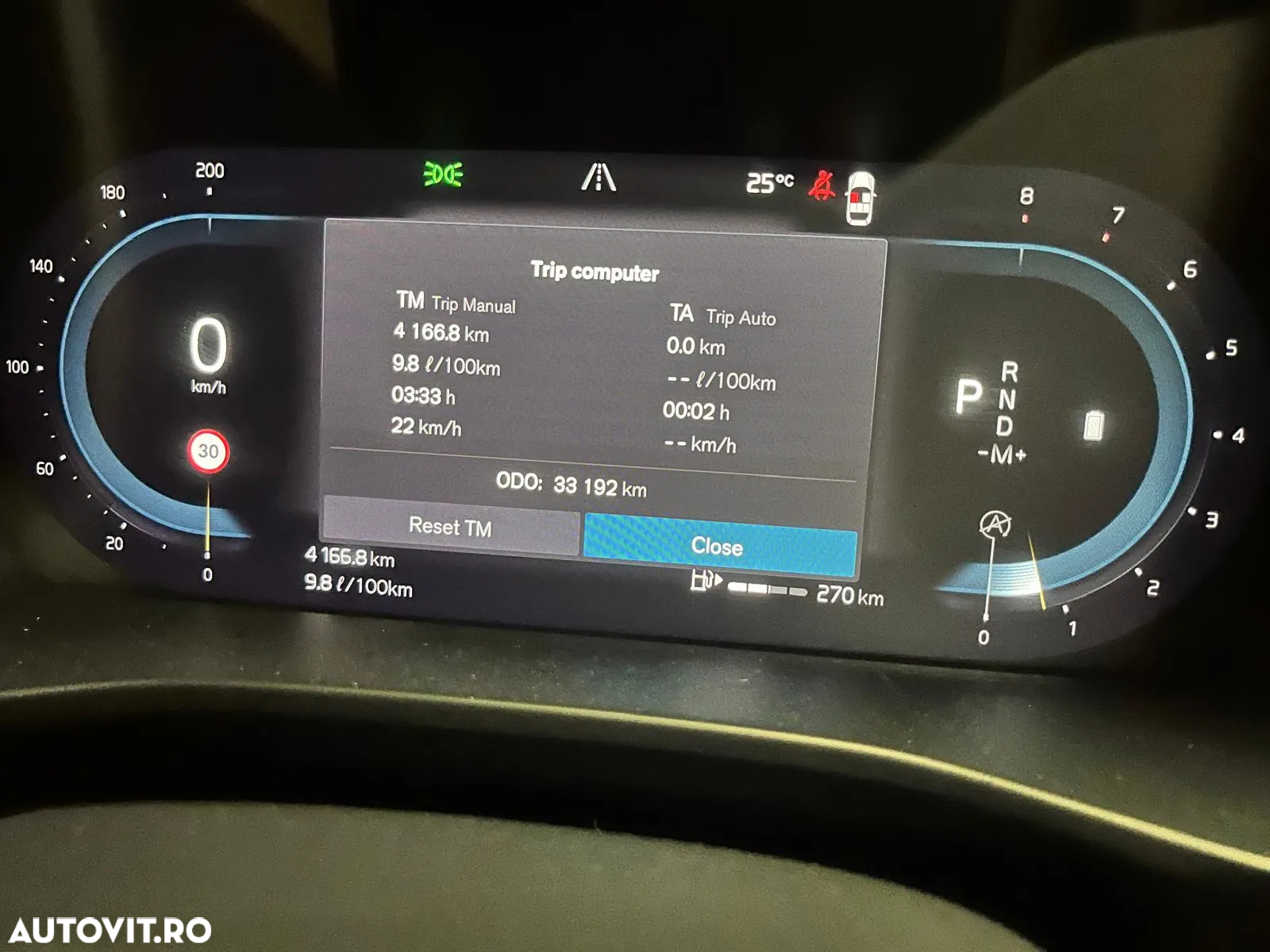 Volvo XC 40 B3 AT FWD MHEV Plus Dark - 19