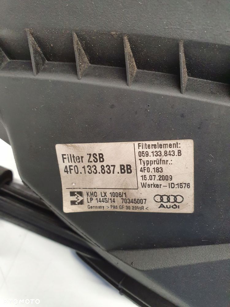 OBUDOWA FILTRA POWIETRZA AUDI A6 C6 4F0133837BB - 4