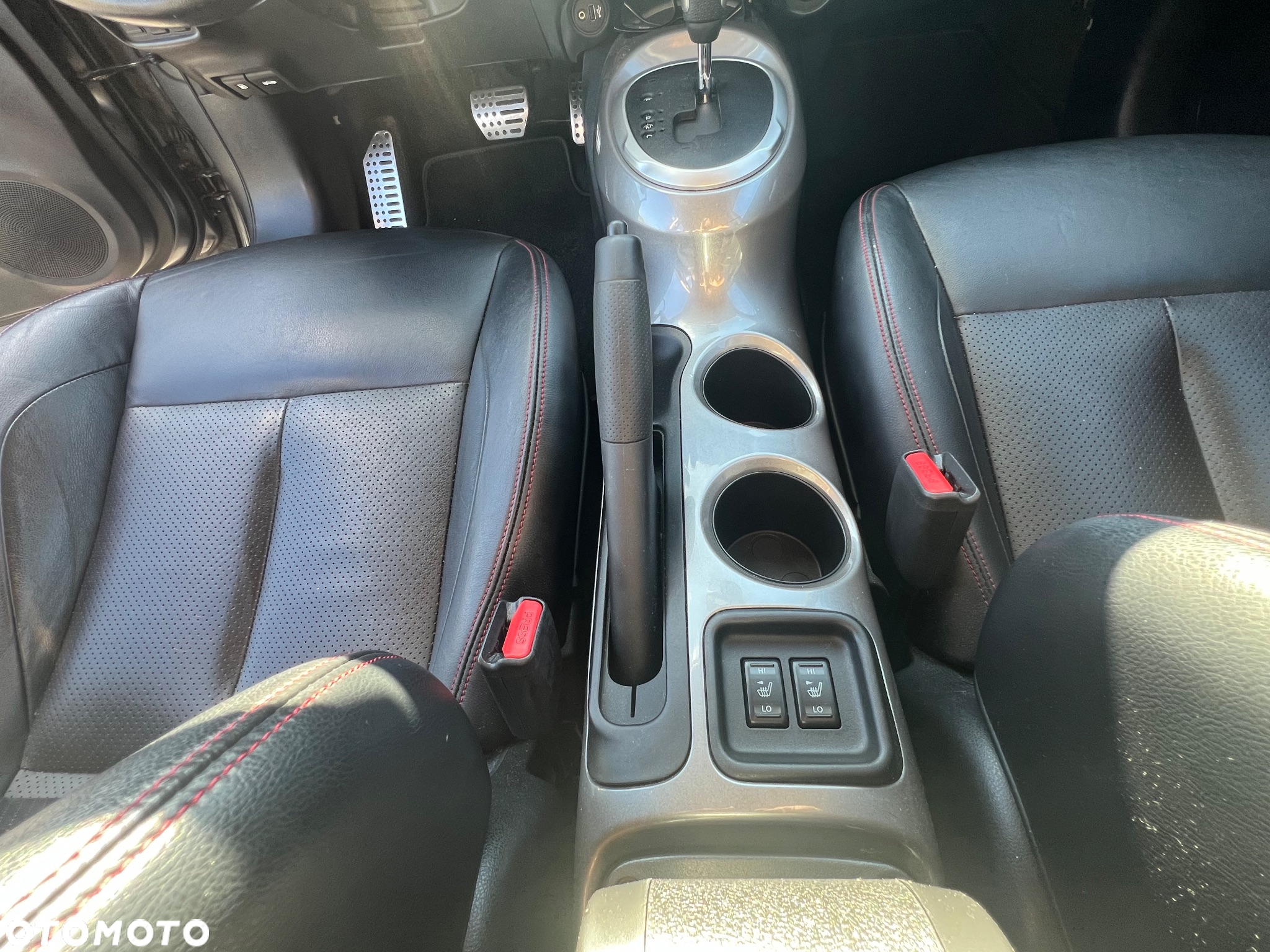 Nissan Juke 1.6 DIG-T Tekna 4WD Xtronic - 13