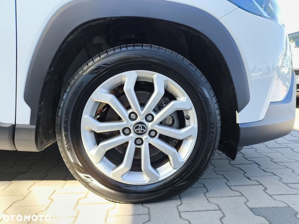 Toyota Corolla Cross - 16