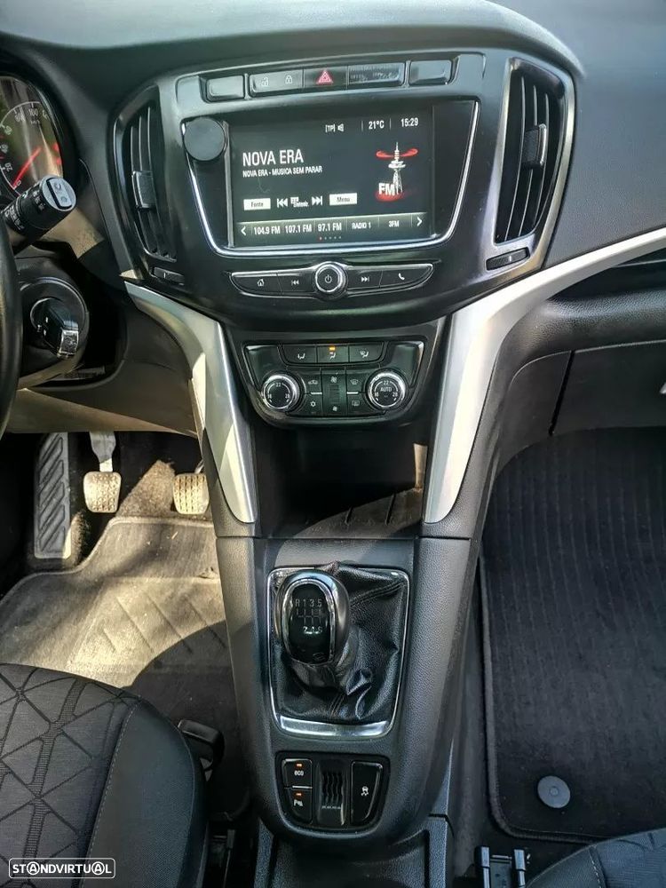 Opel Zafira 1.6 CDTi 120 Anos S/S - 19