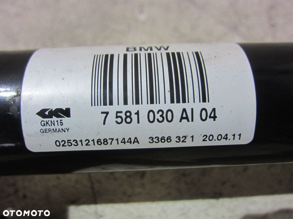 BMW 5 F10 F11 528i 535i N55 N52 PÓŁOŚ PRAWA TYLNA PRAWY 7581030 33207581030 - 7