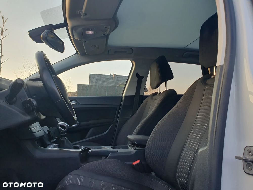 Volkswagen Passat 1.6 TDI BMT Trendline - 4