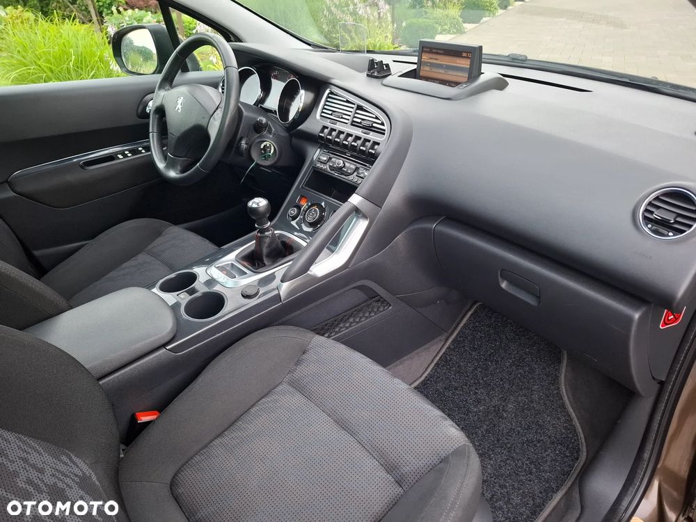 Peugeot 3008 HDi FAP 110 Premium - 38