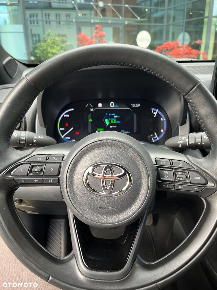 Toyota Yaris Cross Hybrid 1.5 Adventure - 23
