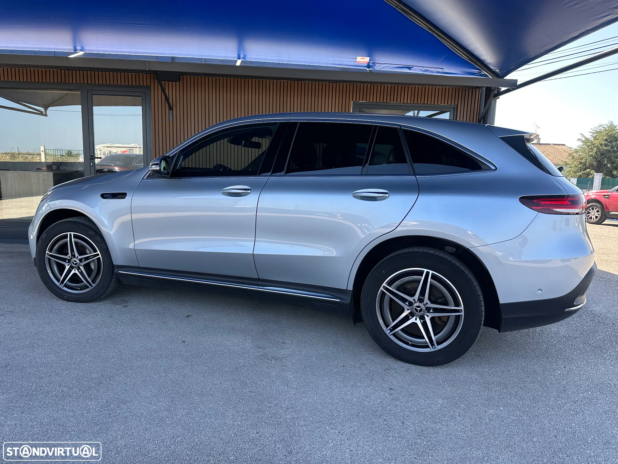 Mercedes-Benz EQC 400 4Matic AMG Line - 14