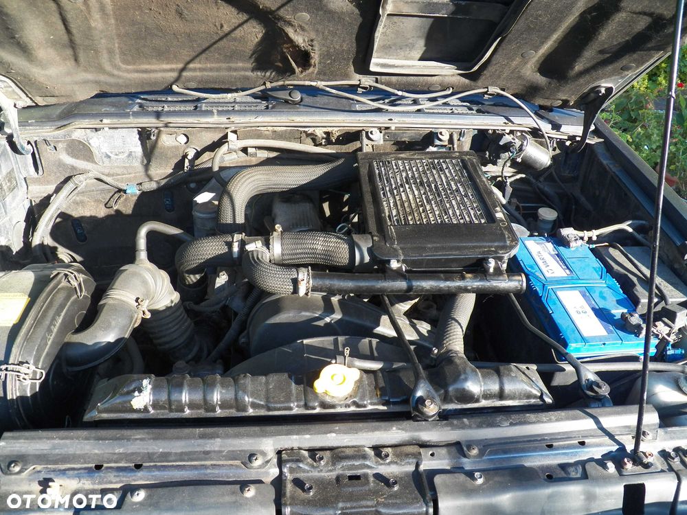 Mitsubishi Pajero - 5