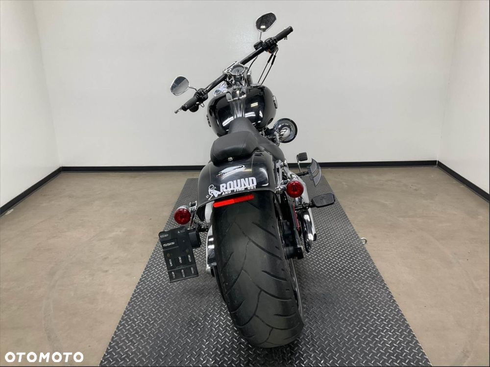 Harley-Davidson FXSB Breakout - 4