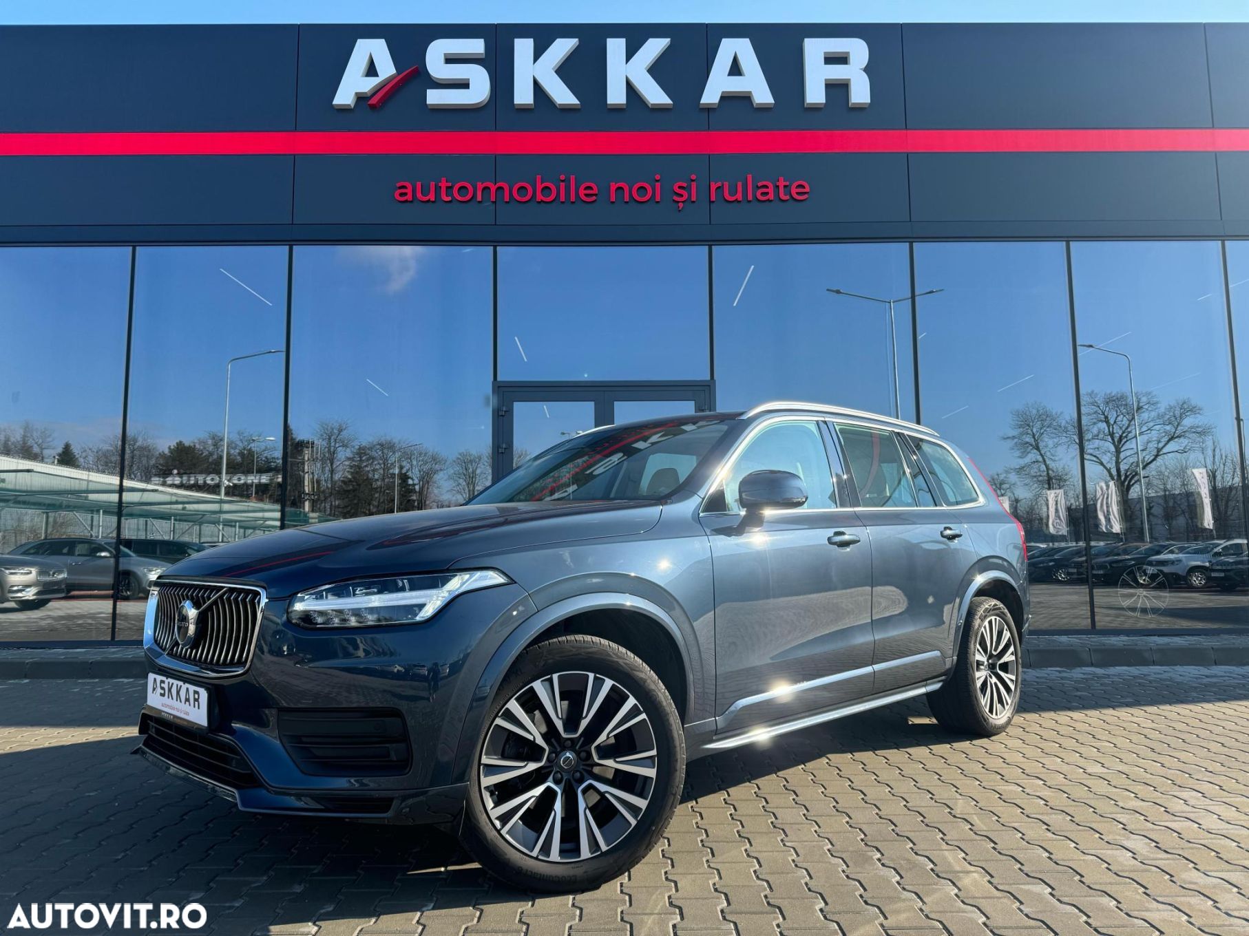 Volvo XC 90 B5 D AWD Geartronic Momentum Pro - 1