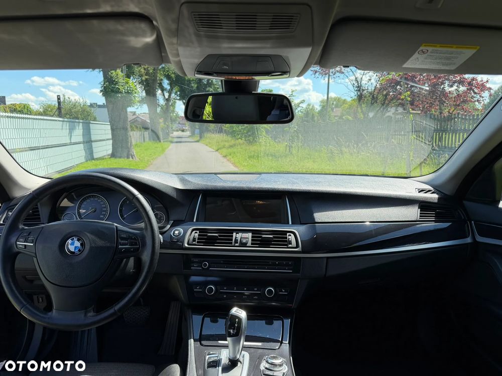 BMW Seria 5 520d - 11