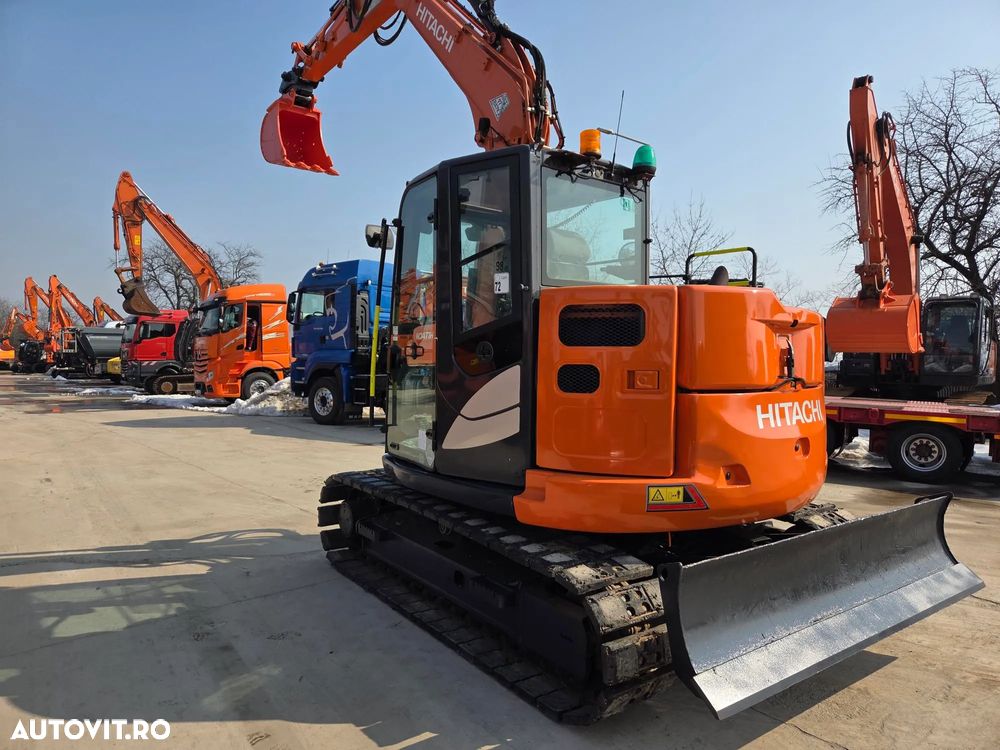 Hitachi ZX85, 2021, 4.054h, LAMA nivilare, CUPLA RAPIDA HIDRAULICA+2 CUPE EXCAVARE NOI+CUPA TALUZ NEINCILNABILA noua, senile pad cauciuc 80% ok, inst picon, Aer cond, camera spate, ridica 4t, revizia facuta, posibilitate leasing 4 ani-PROMOTIE 56.900 EUR+Tva - 5