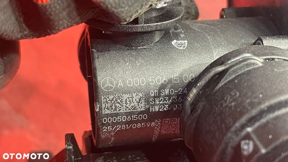 MERCEDES C KLASA W206 DODATKOWA POMPA WODY A0005061500 - 5