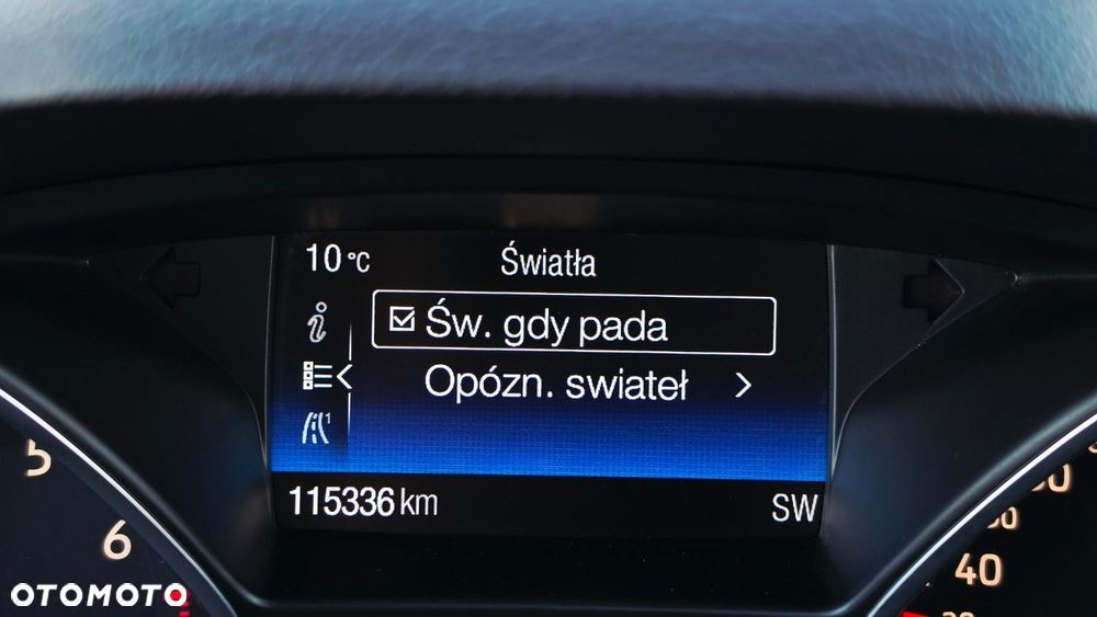 Ford Kuga - 24