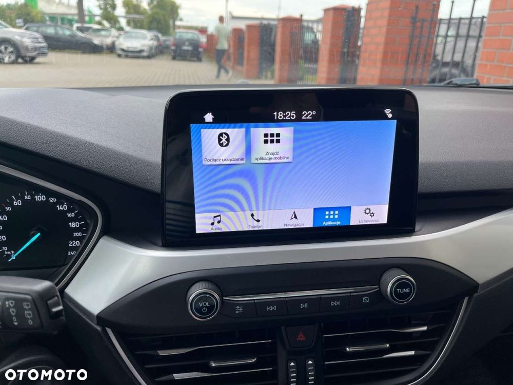 Ford Focus Turnier 1.5 EcoBlue Start-Stopp-System TITANIUM - 13