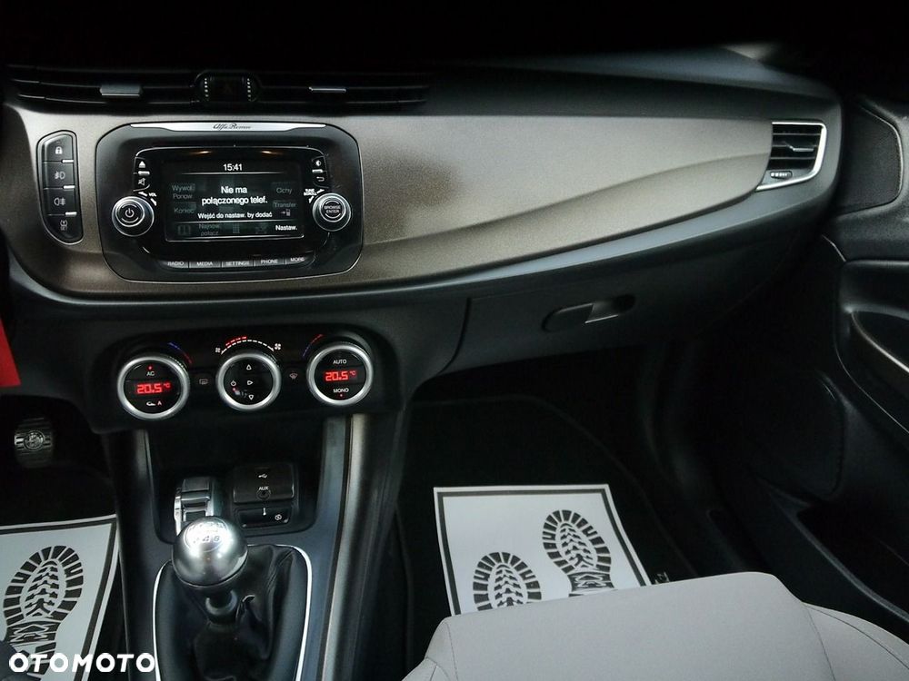 Alfa Romeo Giulietta 1.4 TB Impression - 24