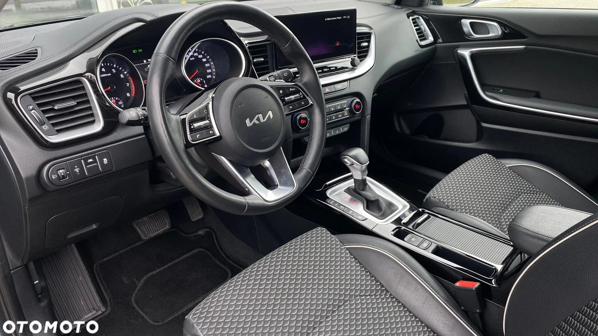 Kia XCeed 1.6 T-GDI L Business Line DCT - 9