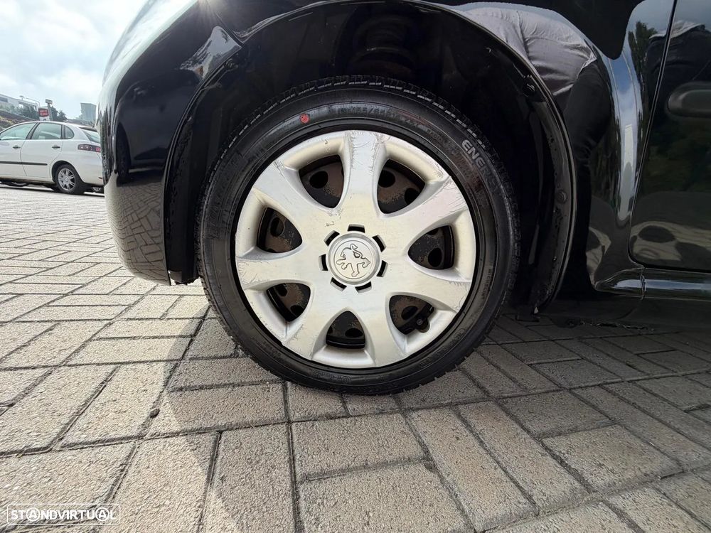 Peugeot 107 1.0 Active 2-Tronic - 13
