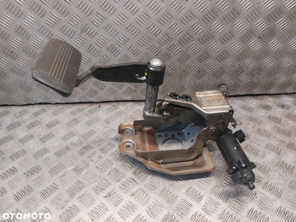 PEDAŁ HAMULCA NISSAN MURANO Z50 3.5 V6 46501-CA117 - 1
