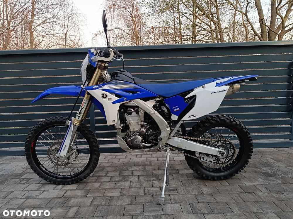 Yamaha WR - 12