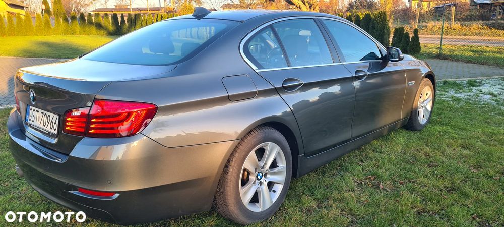 BMW Seria 5 518d - 4