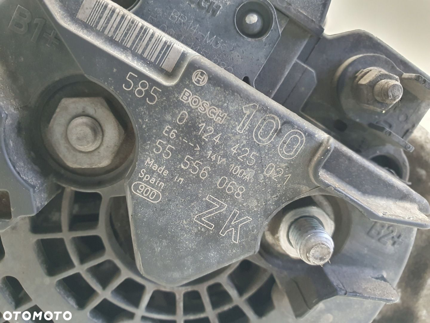 Opel Corsa C 1.4 16V ALTERNATOR 0124425021 ZK 100A bosch 55556068 - 2