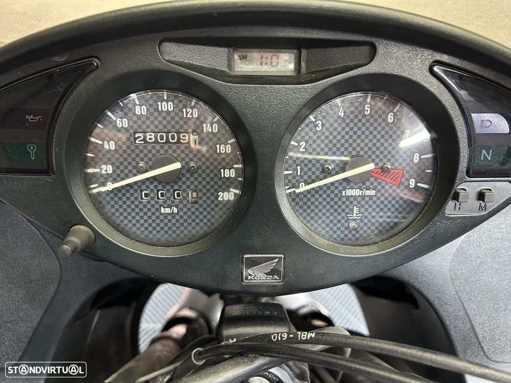 Honda NT 650V Deauville - 9