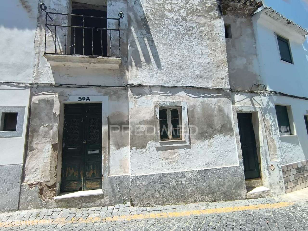 Oportunidade Única no Centro de Campo Maior – Moradia para Recupera... - Grande imagem: 2/38