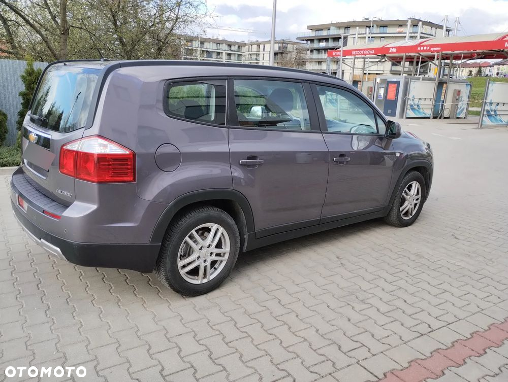 Chevrolet Orlando - 6