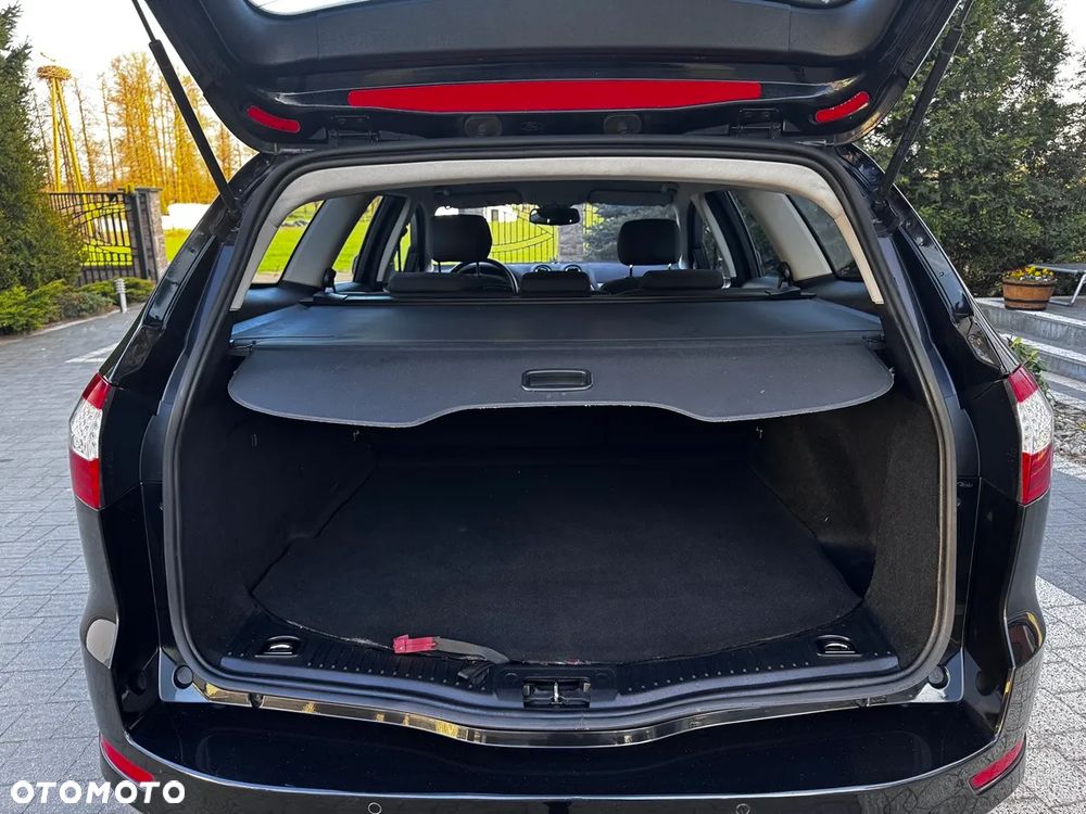 Ford Mondeo - 7