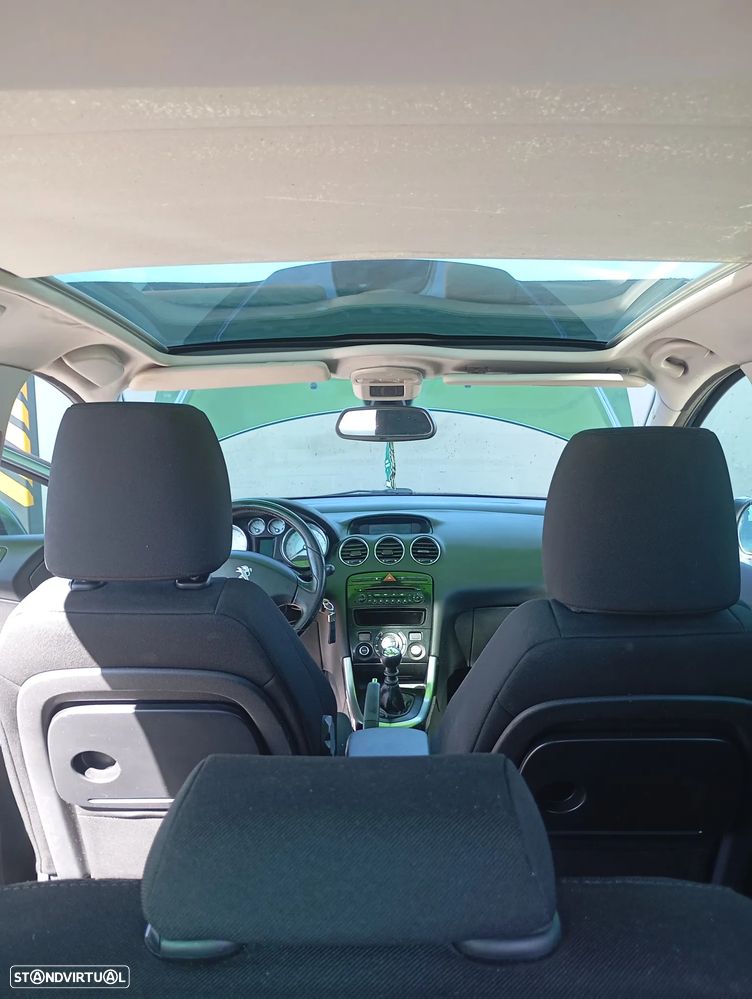 Peugeot 308 SW - 17