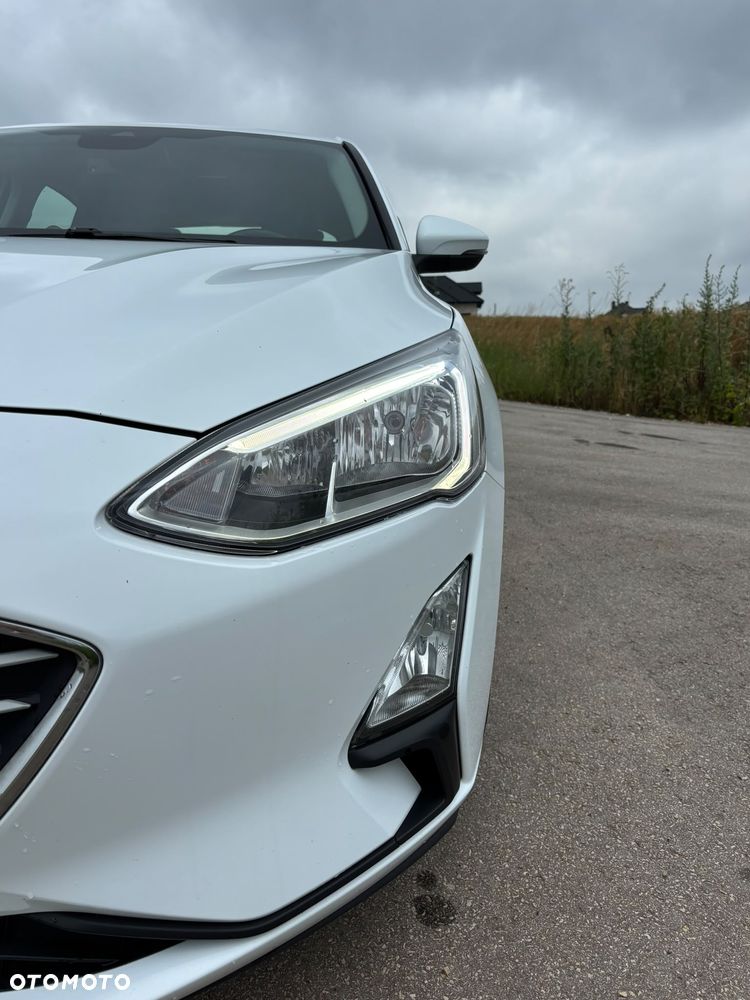 Ford Focus 1.5 TDCi SYNC Edition - 8