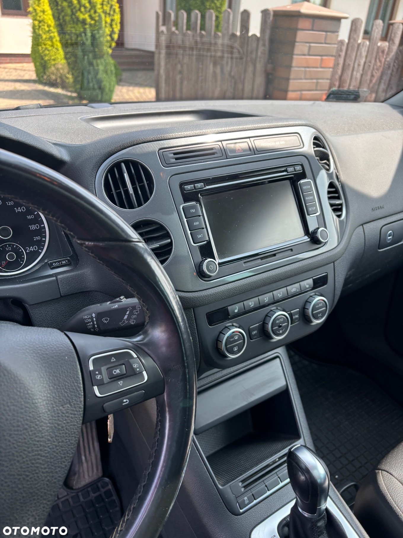 Volkswagen Tiguan - 10