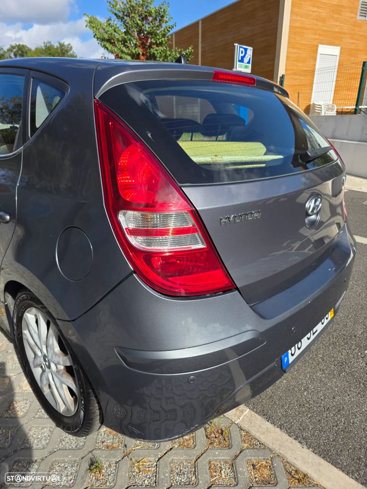 Hyundai i30 1.4 CVVT Blue Comfort - 15