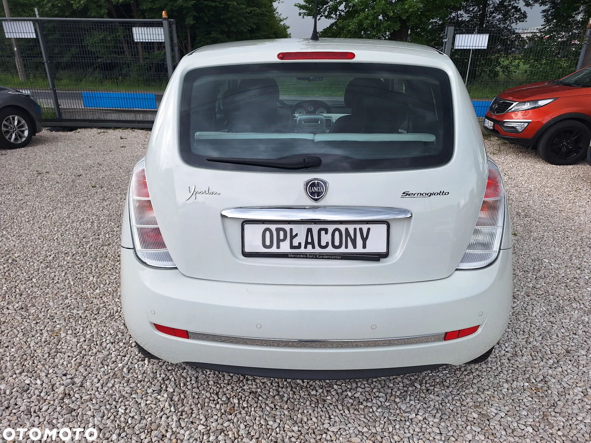 Lancia Ypsilon 1.2 8V Argento (4 os.) - 10