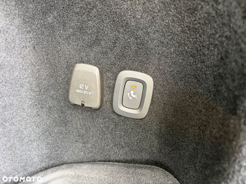 Volvo V60 T6 AWD Plug-In Hybrid Inscription Expression - 20
