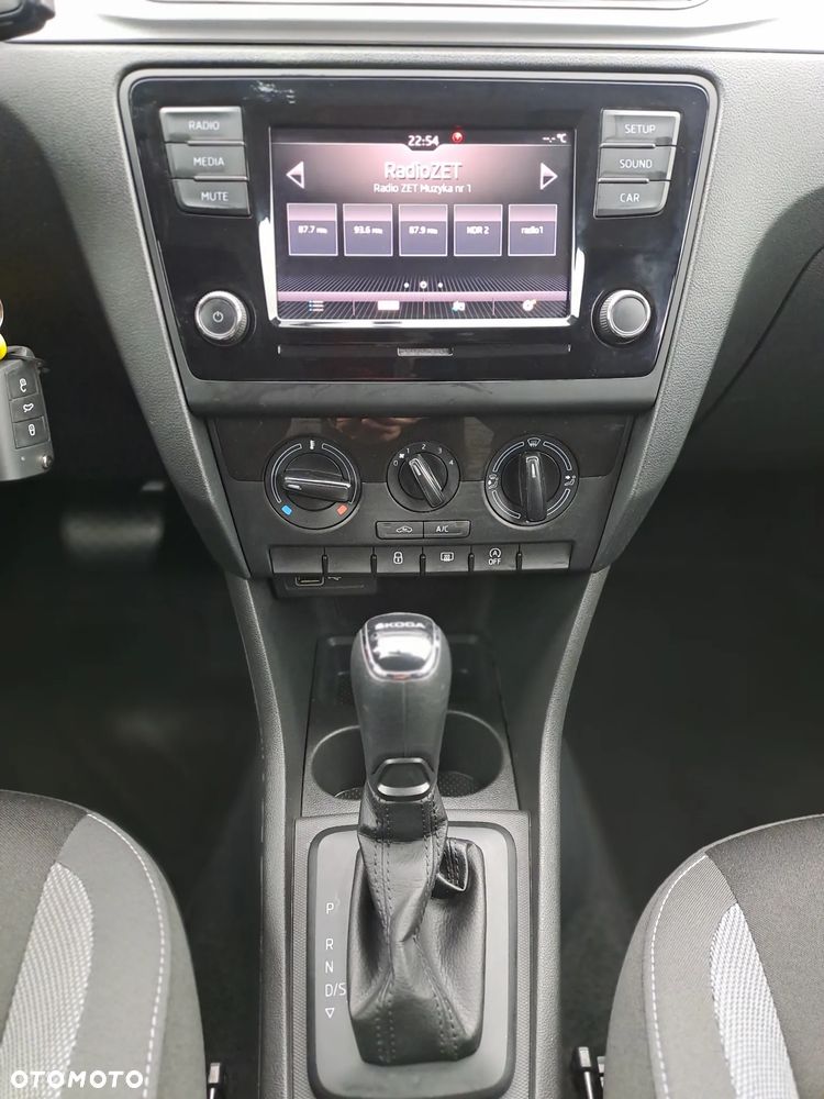 Skoda RAPID 1.0 TSI DSG Active - 17