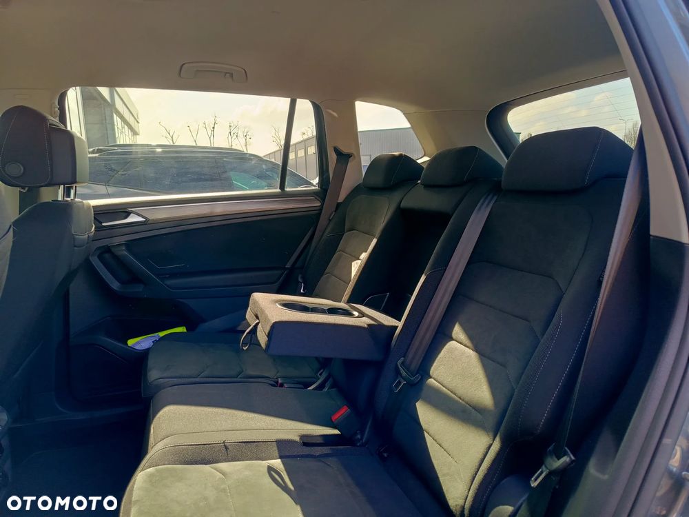 Volkswagen Tiguan 2.0 TDI SCR 4Mot Elegance DSG - 15