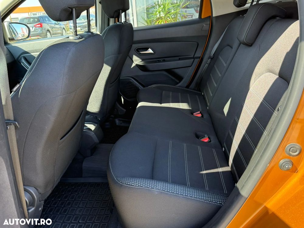 Dacia Duster 1.5 Blue dCi 4WD SL Orange - 12