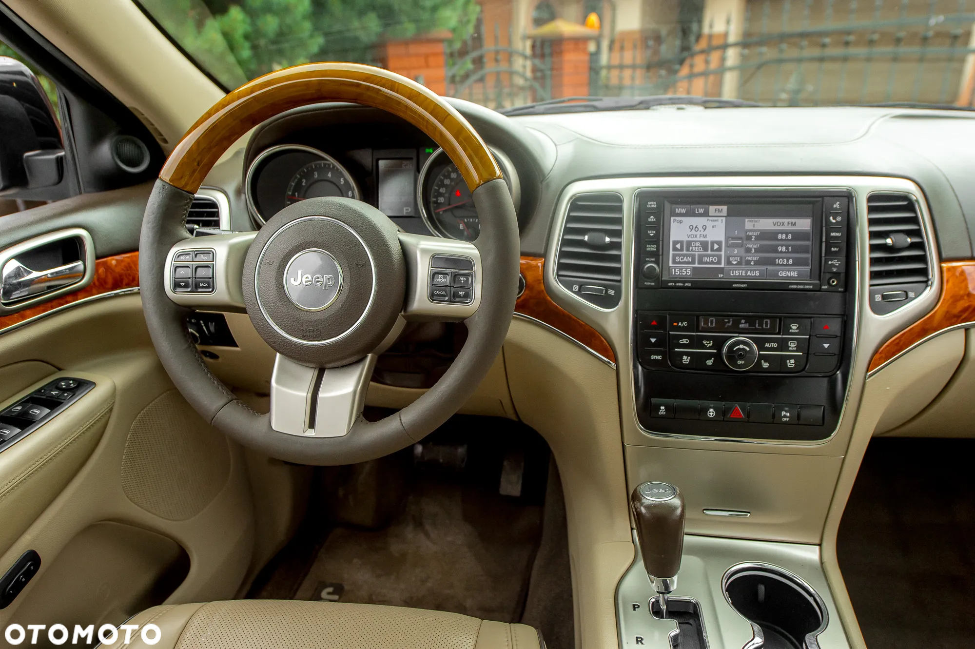 Jeep Grand Cherokee 3.6 V6 Overland - 26