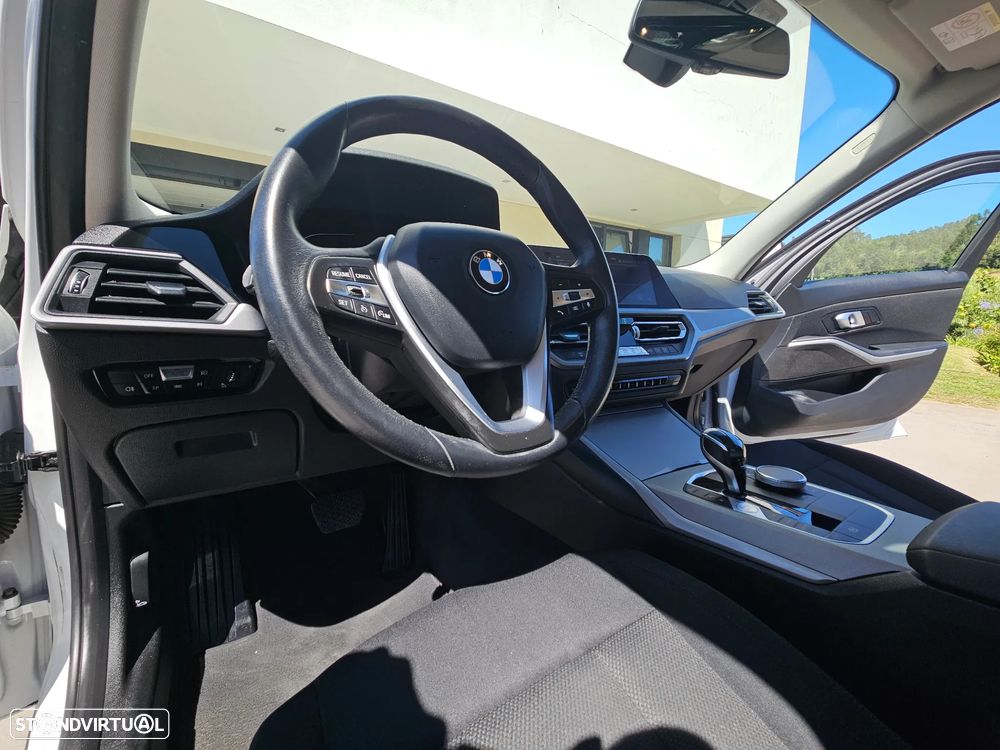 BMW 330 e Corporate Edition Auto - 21