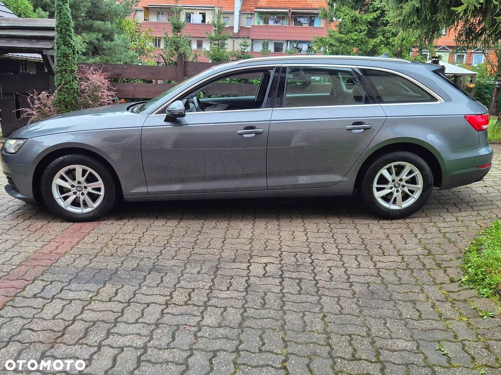 Audi A4 - 8