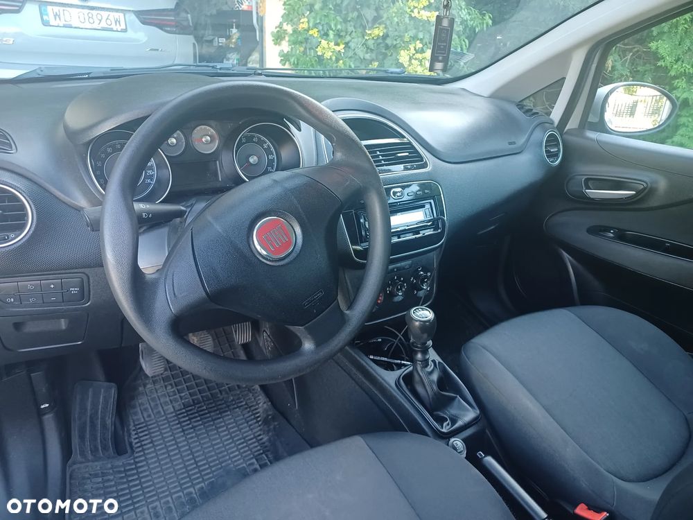 Fiat Punto 1.4 Easy S&S - 13