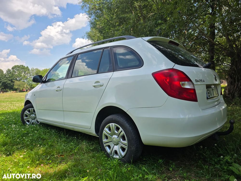 Skoda Fabia - 8