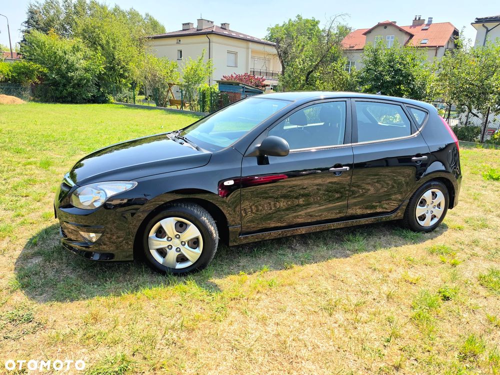 Hyundai i30 1.4 FIFA WM Edition - 15