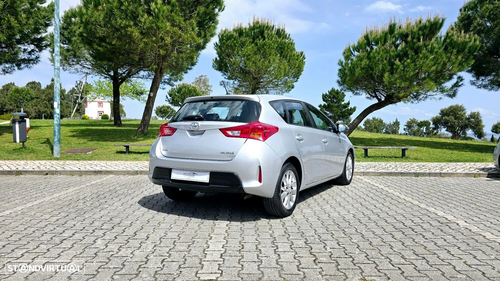 Toyota Auris 1.33 VVT-i Comfort+J16 - 4
